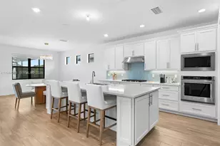 2715 Primrose Pl, Oakland Park, FL 33309 - Photo 9