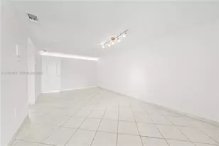 1975 Normandy Dr, Miami Beach, FL 33141 - Photo 5