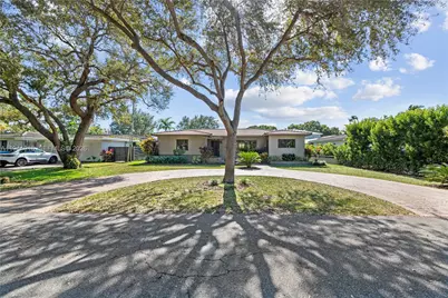 1044 NE 97th St, Miami Shores, FL 33138 - Photo 1