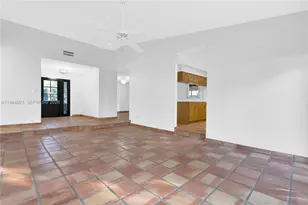 10514 SW 127th Ct, Miami, FL 33186 - Photo 5