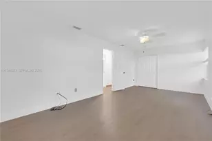 10514 SW 127th Ct, Miami, FL 33186 - Photo 21