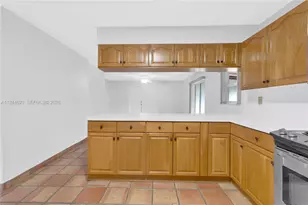 10514 SW 127th Ct, Miami, FL 33186 - Photo 11