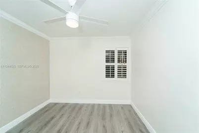 13932 Kendale Lakes Dr, Miami, FL 33183 - Photo 25