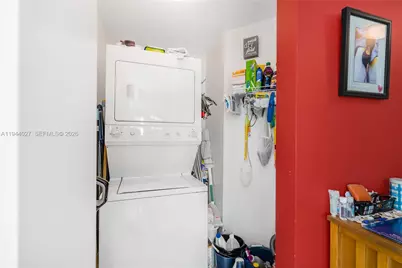 92 SW 3rd St #306, Miami, FL 33130 - Photo 41