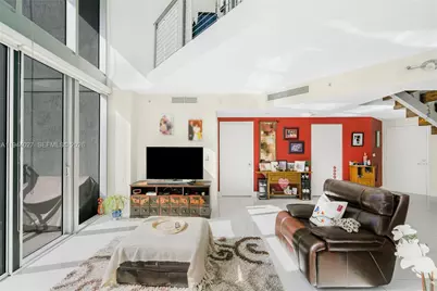 92 SW 3rd St #306, Miami, FL 33130 - Photo 7
