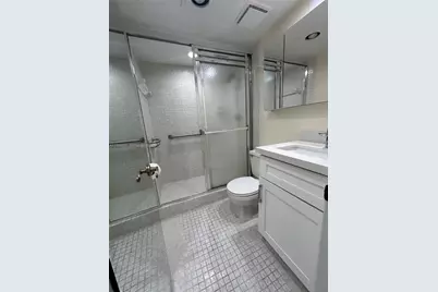 200 Berkley Rd #108, Hollywood, FL 33024 - Photo 17