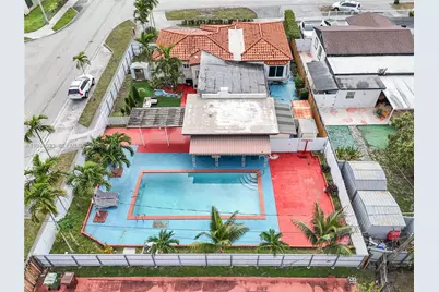591 SE 5th St, Hialeah, FL 33010 - Photo 7