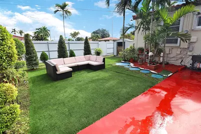 591 SE 5th St, Hialeah, FL 33010 - Photo 29