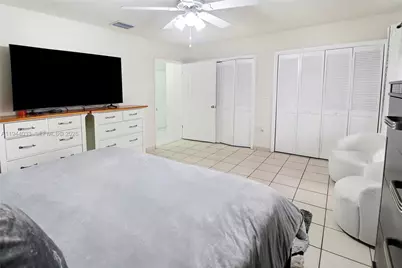 591 SE 5th St, Hialeah, FL 33010 - Photo 25