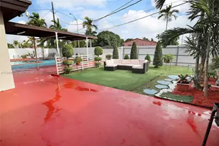 591 SE 5th St, Hialeah, FL 33010 - Photo 37