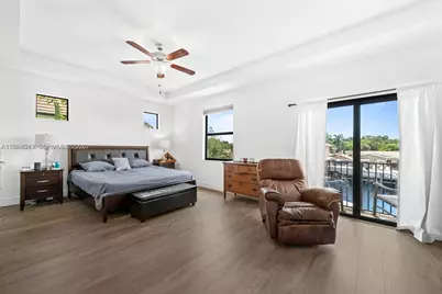 4518 E Aqua Bella Ln, Dania Beach, FL 33312 - Photo 7