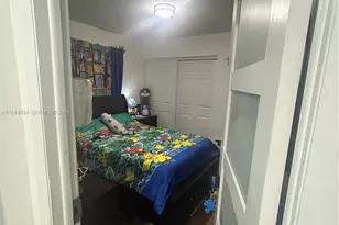 9028 NW 114th Terrace, Hialeah Gardens, FL 33018 - Photo 13