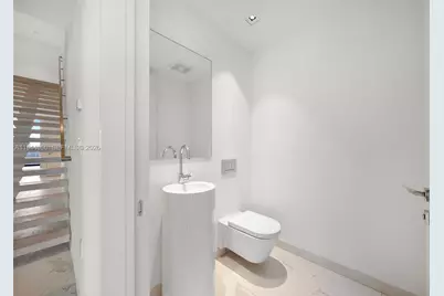 1000 Biscayne Blvd #TH1201, Miami, FL 33132 - Photo 25