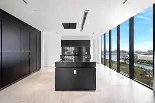 1000 Biscayne Blvd, Miami, FL 33132 - Photo 31