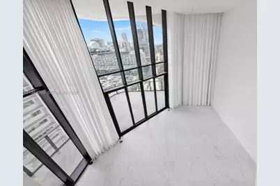 1000 Biscayne Blvd #TH1201, Miami, FL 33132 - Photo 39