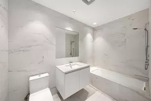 1000 Biscayne Blvd, Miami, FL 33132 - Photo 45