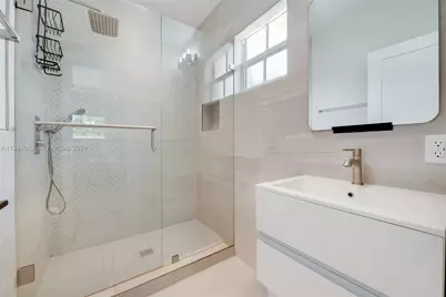 6356 SW 14th St, West Miami, FL 33144 - Photo 15