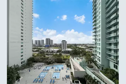 1800 N Bayshore Dr #1810, Miami, FL 33132 - Photo 5