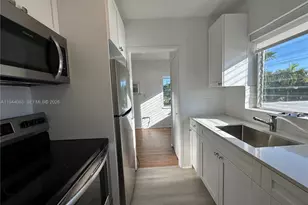 1910 Biarritz Dr, Miami Beach, FL 33141 - Photo 9