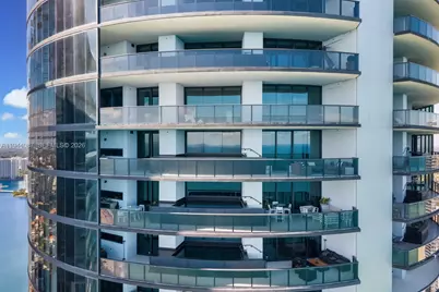 18555 Collins Ave #5201, Sunny Isles Beach, FL 33160 - Photo 85