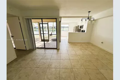 1044 S Independence Dr #1044C, Homestead, FL 33034 - Photo 5