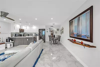 1009 Berkshire A #1009, Deerfield Beach, FL 33442 - Photo 7