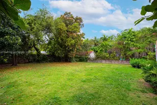 236 SW 28th Rd, Miami, FL 33129 - Photo 27