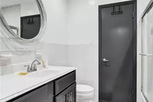 5380 SW 8th Ct, Plantation, FL 33317 - Photo 43