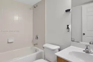 22901 SW 88th Pl, Cutler Bay, FL 33190 - Photo 19