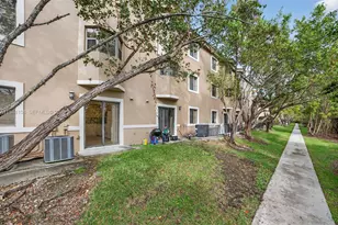 22901 SW 88th Pl, Cutler Bay, FL 33190 - Photo 27