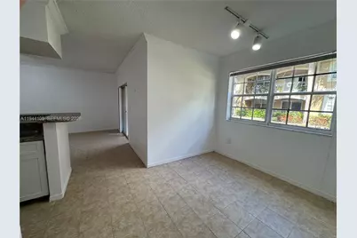 11700 SW 2nd St #13101, Pembroke Pines, FL 33025 - Photo 11