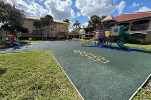 11700 SW 2nd St, Pembroke Pines, FL 33025 - Photo 23