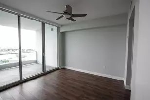 900 Biscayne Blvd, Miami, FL 33132 - Photo 7