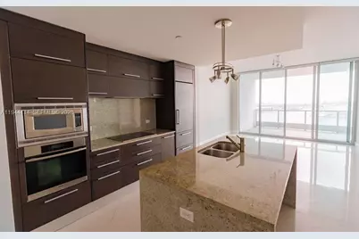 900 Biscayne Blvd #2705, Miami, FL 33132 - Photo 5