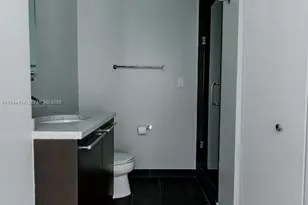 900 Biscayne Blvd, Miami, FL 33132 - Photo 15