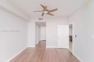 900 Biscayne Blvd, Miami, FL 33132 - Photo 9