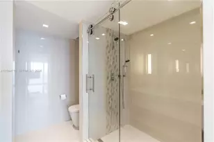 2200 S Ocean Ln, Fort Lauderdale, FL 33316 - Photo 21