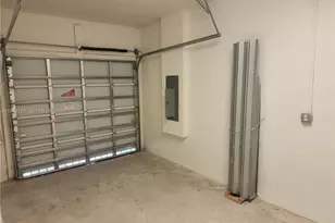 2750 SE 24th Terrace, Homestead, FL 33035 - Photo 9