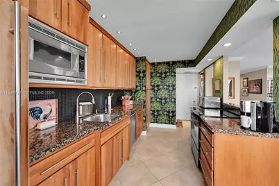 936 Intracoastal Dr #16A, Fort Lauderdale, FL 33304 - Photo 23