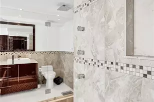 1000 Parkview Dr, Hallandale Beach, FL 33009 - Photo 29