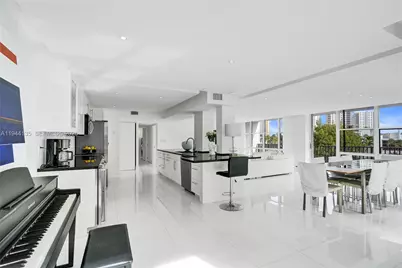 1000 Parkview Dr #330, Hallandale Beach, FL 33009 - Photo 43