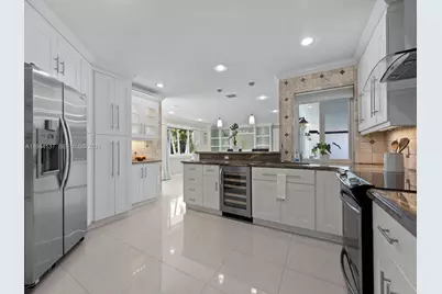 8205 SW 116th St, Miami, FL 33156 - Photo 7