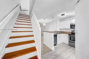 14260 SW 121st Pl, Miami, FL 33186 - Photo 5