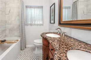 1247 Washington St, Hollywood, FL 33019 - Photo 5