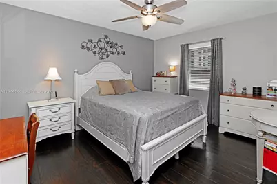 1247 Washington St, Hollywood, FL 33019 - Photo 17