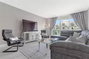 19370 Collins Ave, Sunny Isles Beach, FL 33160 - Photo 19