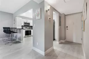 19370 Collins Ave, Sunny Isles Beach, FL 33160 - Photo 5