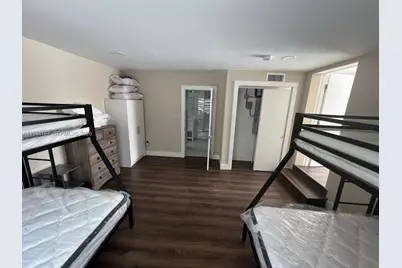 945 79th Ter #2, Miami Beach, FL 33141 - Photo 11