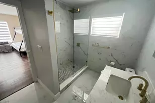 945 79th Terrace, Miami Beach, FL 33141 - Photo 17