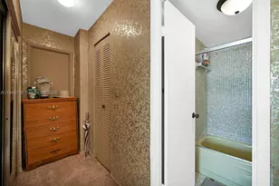 7135 Collins Ave, Miami Beach, FL 33141 - Photo 15